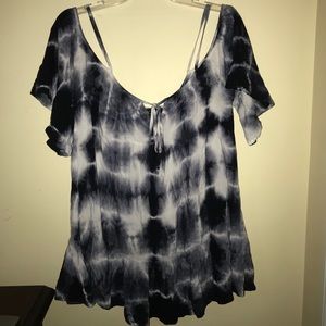 Super cute Tie-Die top/dress